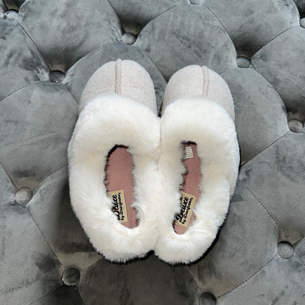 Shoes - Picture 2 of 2